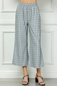 Glitter Textured Detail Cropped Pants