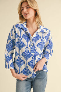 Pearl Closure Printed Top