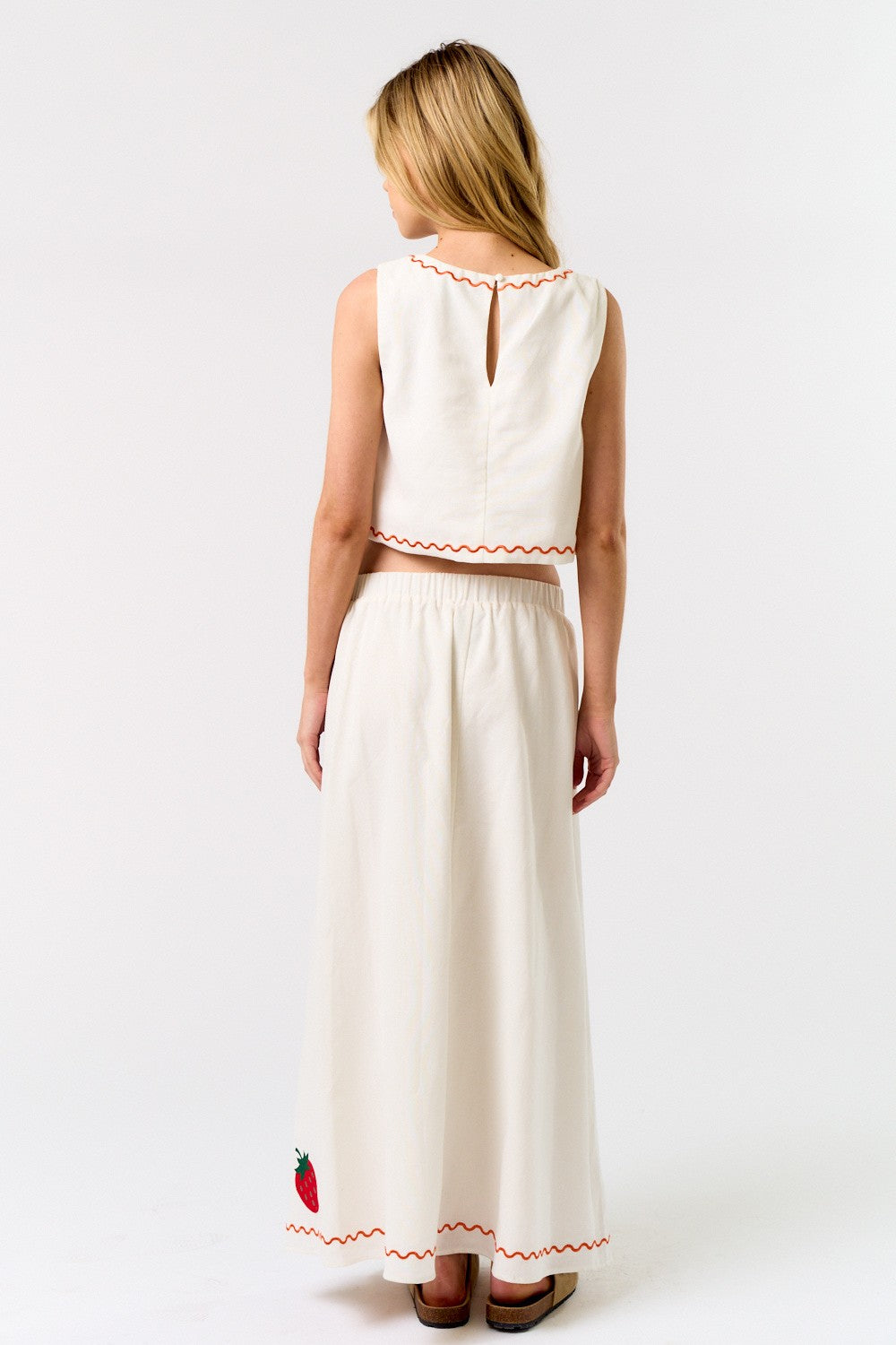 Linen Fruit Embroidered Set