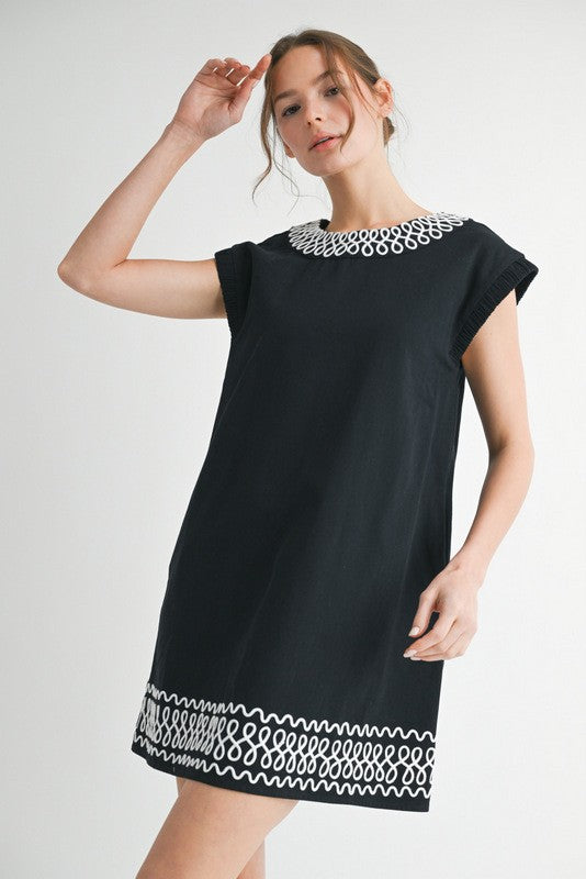 Edge Trim Detail Dress