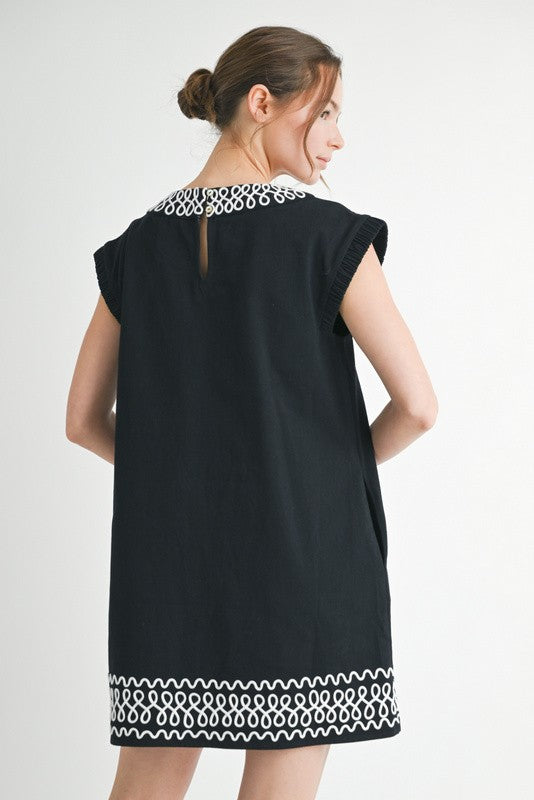 Edge Trim Detail Dress