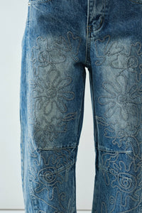Embroidered Detail Barrel Jeans