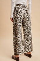 Stretch Leopard Barrel Jeans