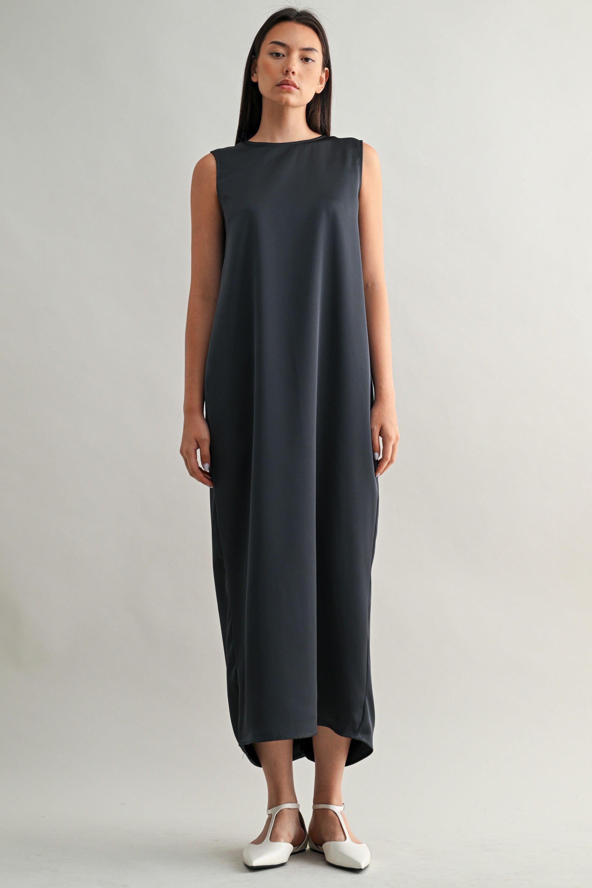 Draped Back Sleeveless Midi Dress