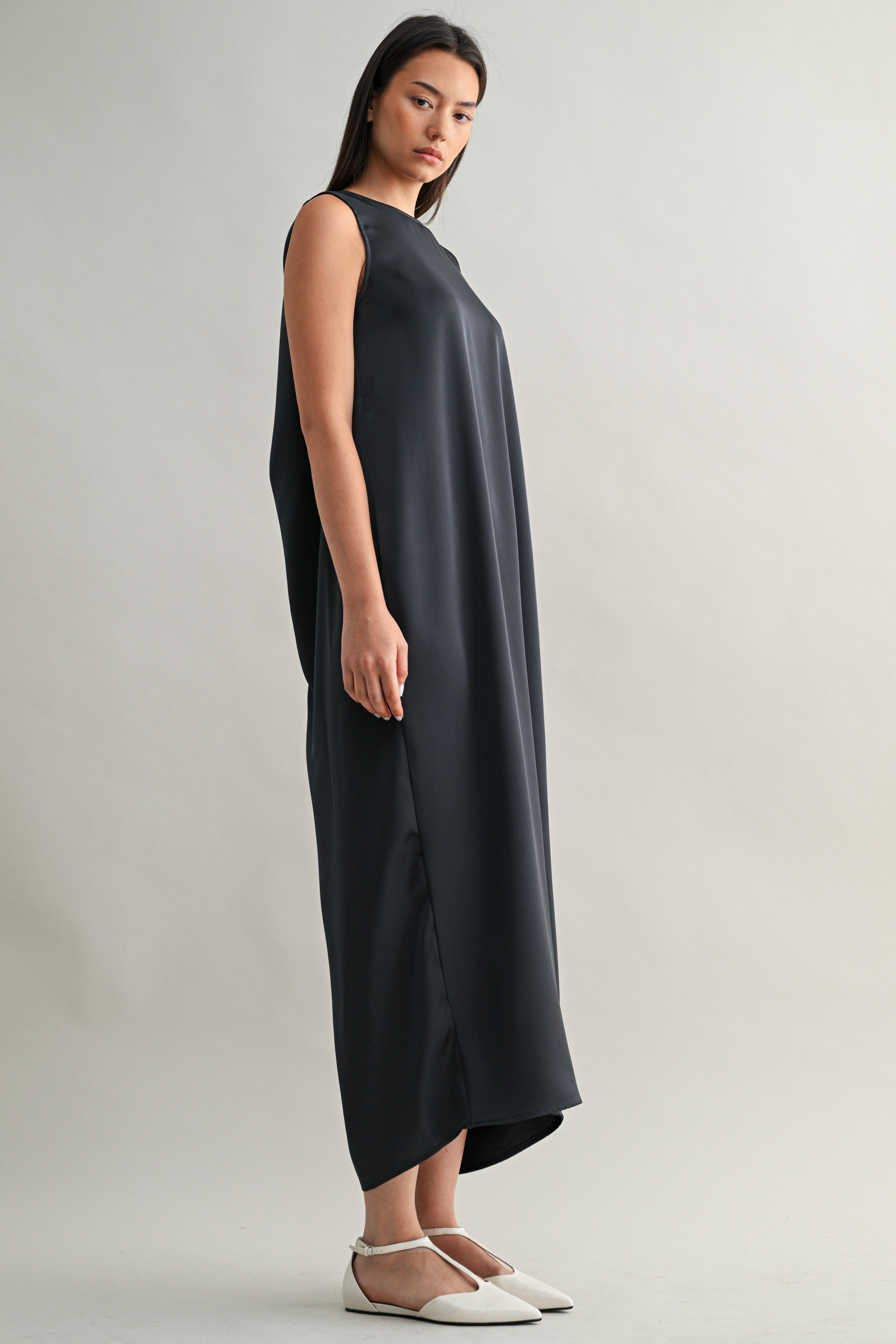 Draped Back Sleeveless Midi Dress