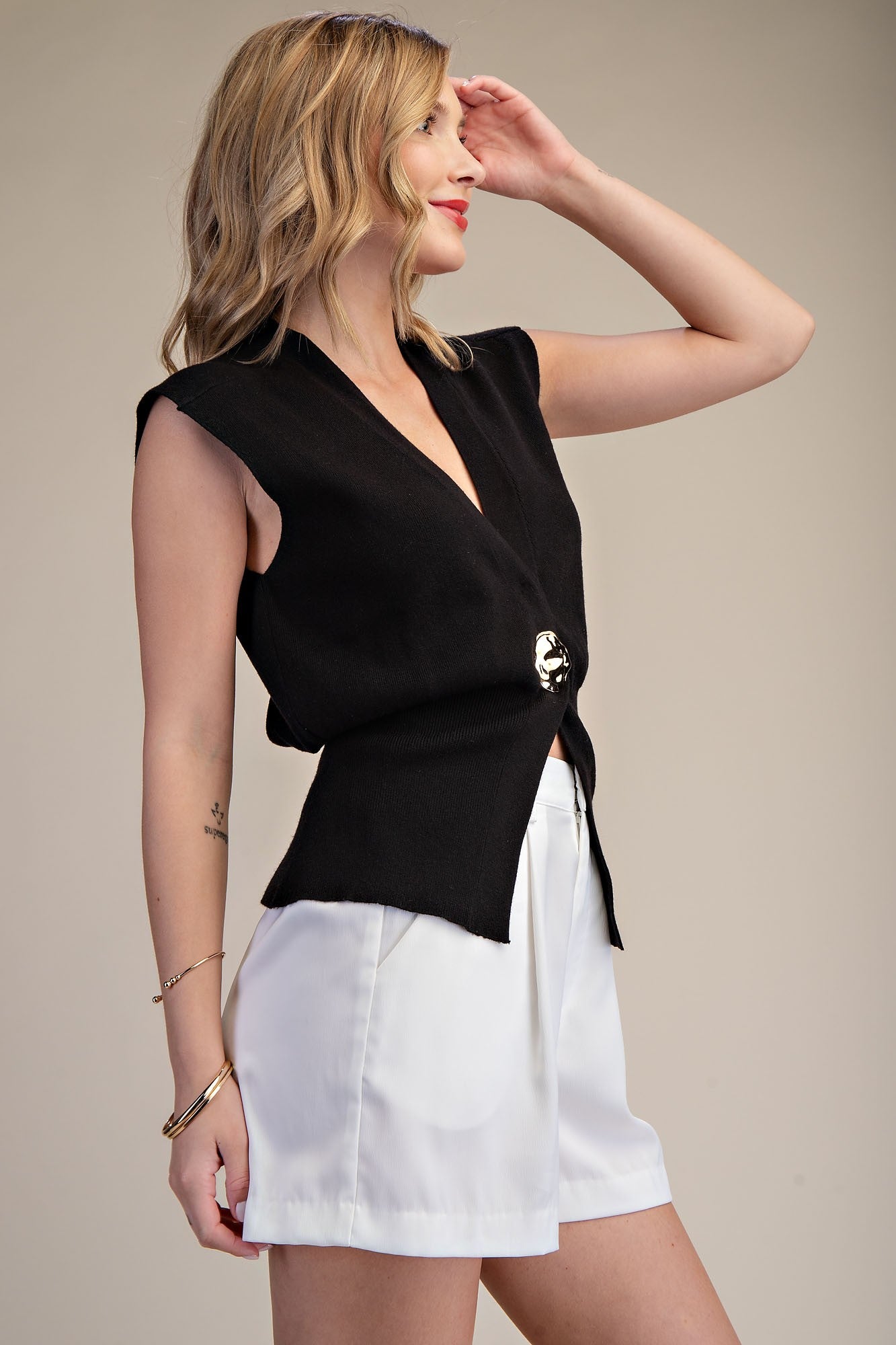 Sleeveless V-Neck Vest