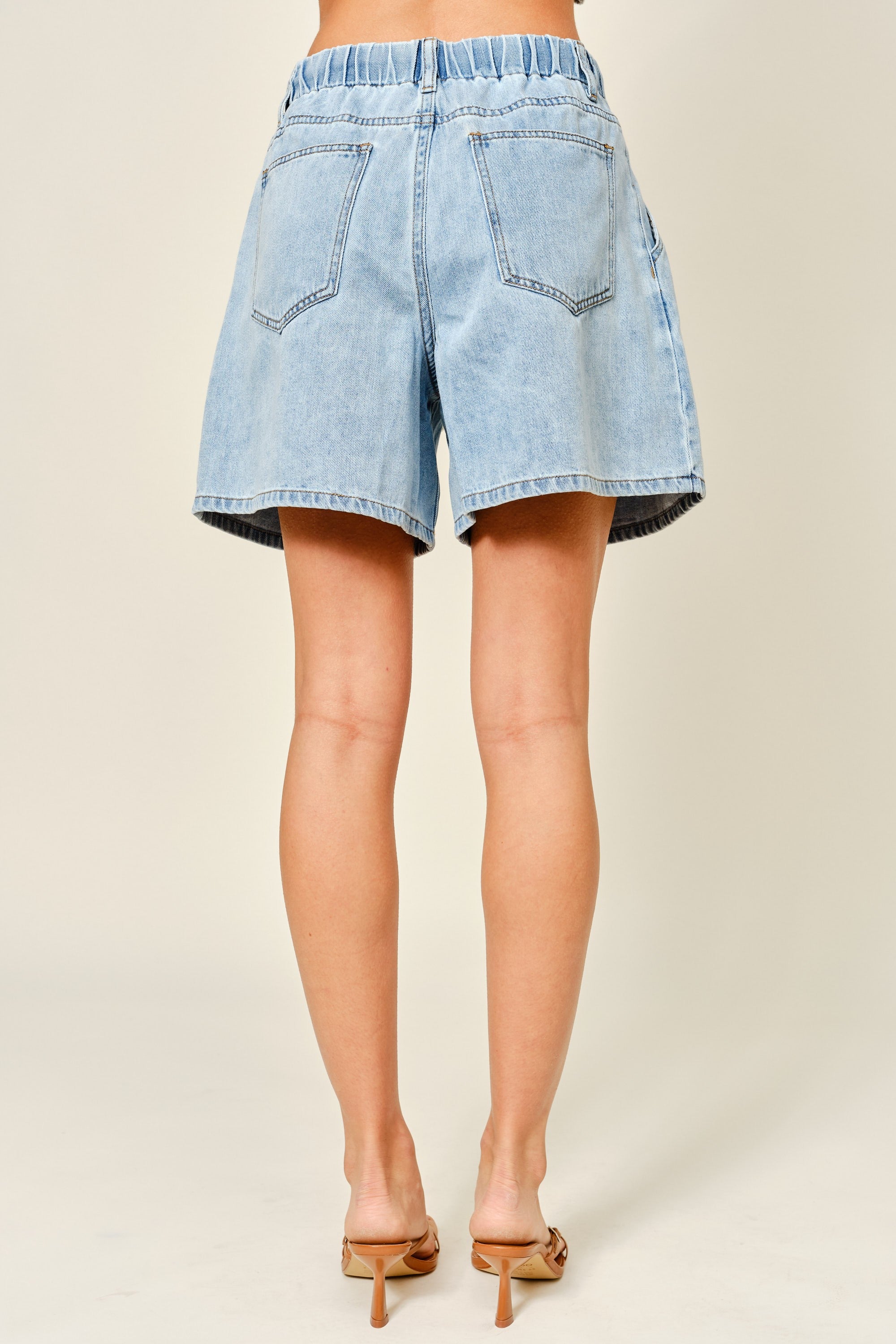 Wide Leg Pleated Denim Shorts