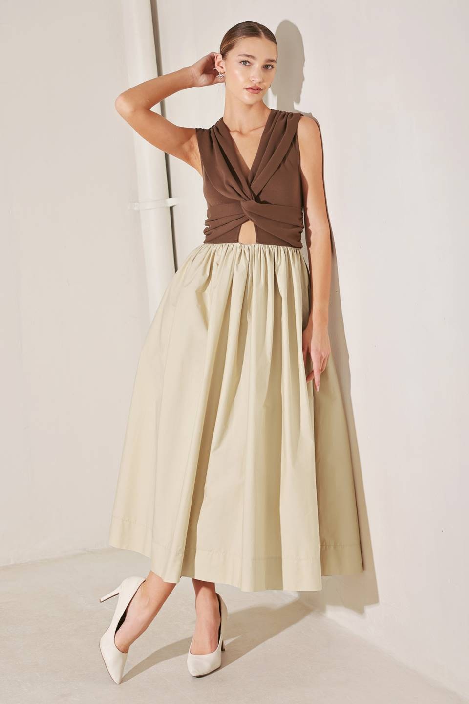Twist Front Cutout Midi Dress
