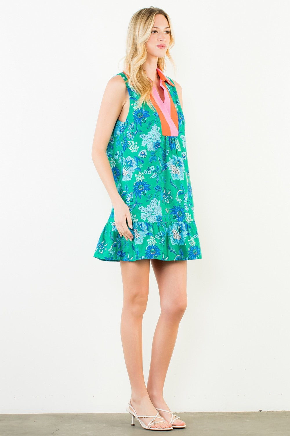 Contrast Collar Floral Dress