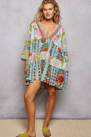 Sleeveless V-neck Printed Dress