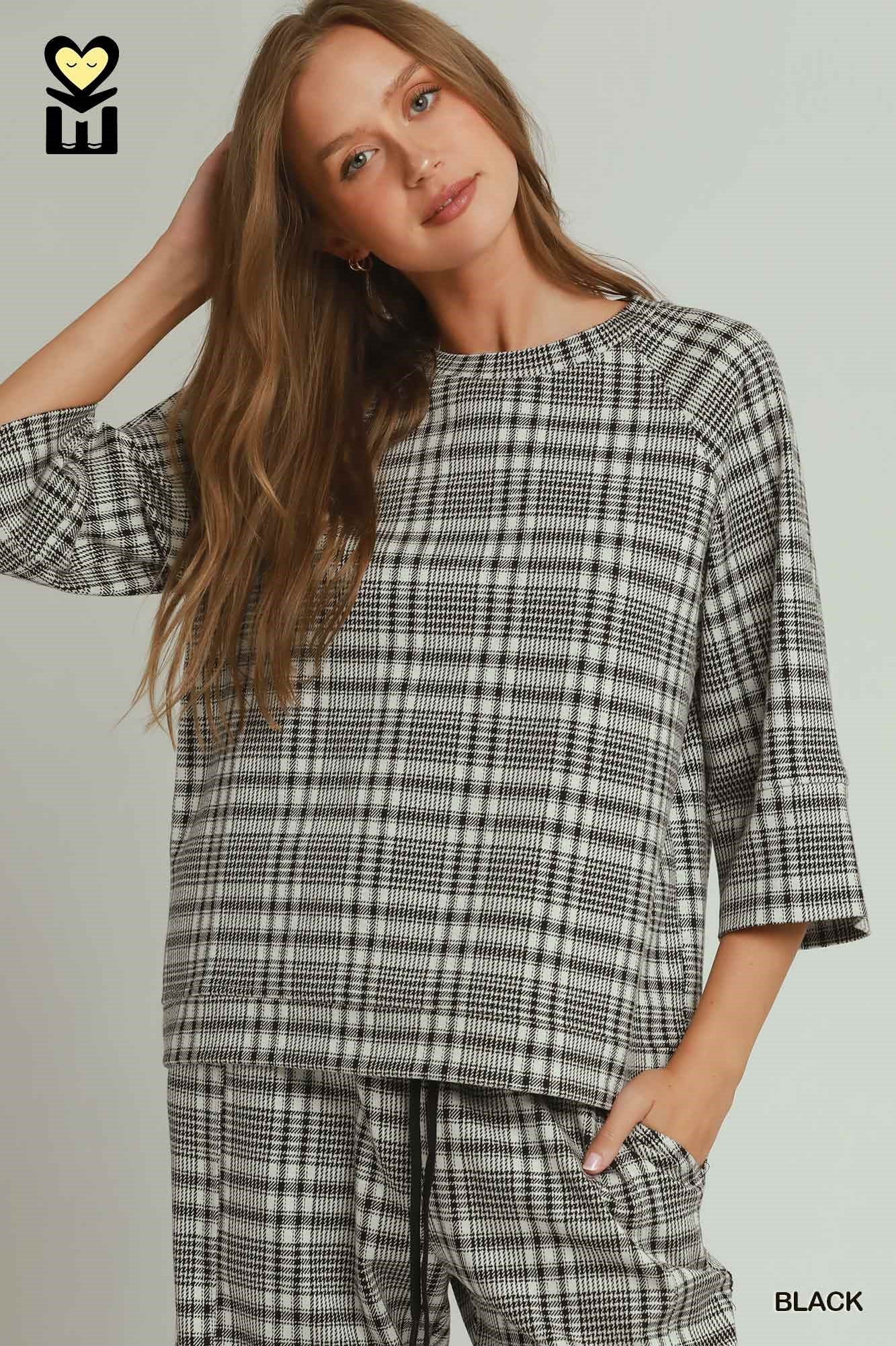 Plaid 3/4 Sleeve Top