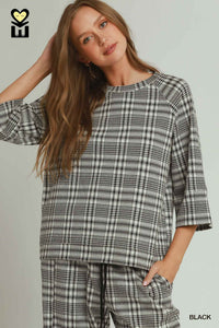 Plaid 3/4 Sleeve Top