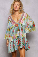 Sleeveless V-neck Printed Dress