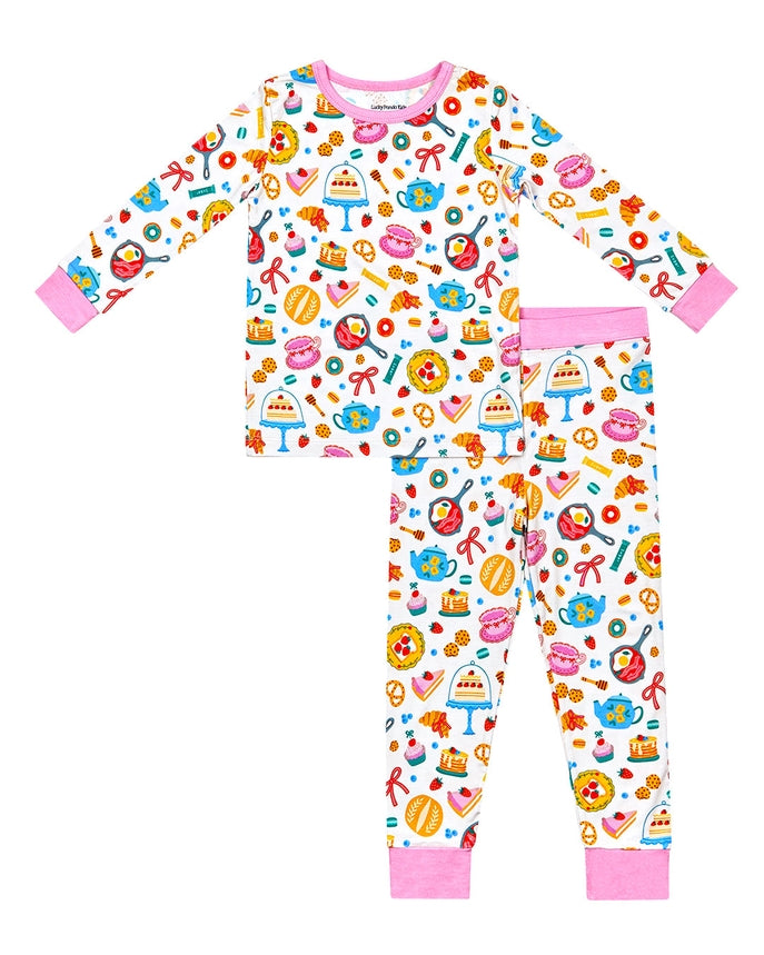 Breakfast Whimsy Lounge Set
