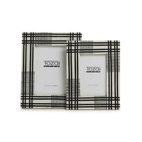 Black & White Frame