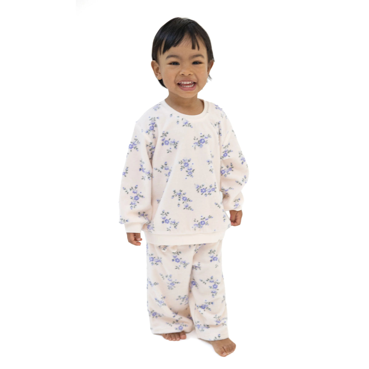 Sweet Hanna
Floral Velour Oversized
Sweatshirt and Wide Leg Pant