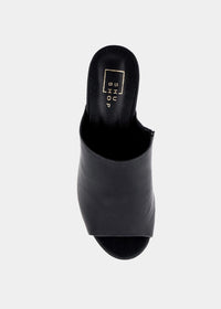 Holly Studded Wedge
