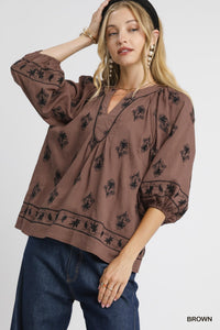 Embroidered 3/4 Sleeve Top