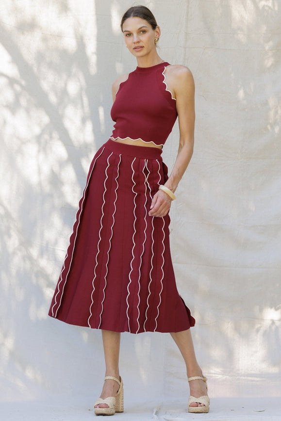 Contrast Trim Scalloped Tank