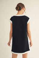 Contrast Accent Solid Casual Dress