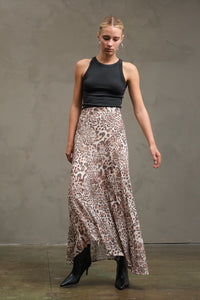 Asymmetrical Hem Leopard Skirt
