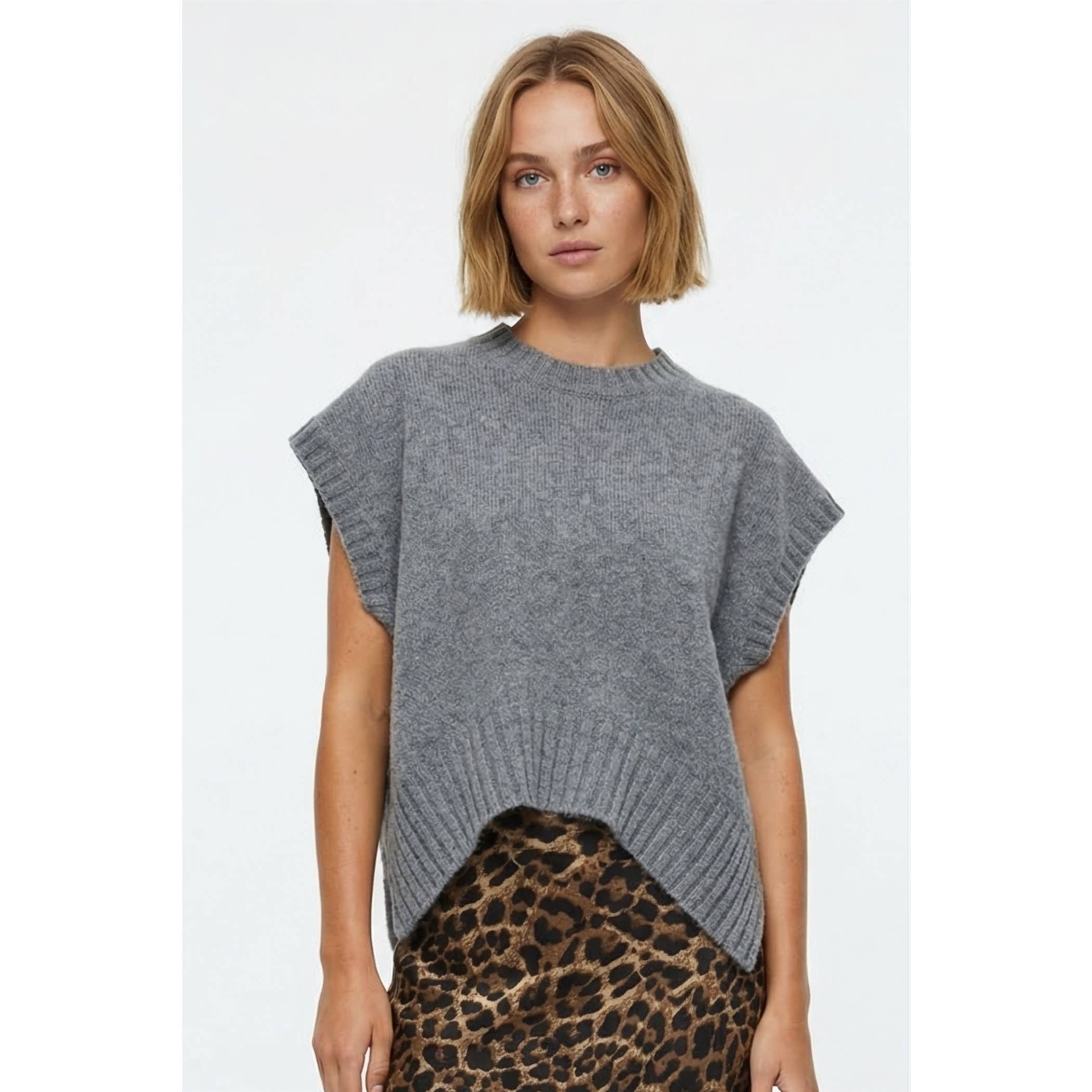 Sharkbite Hem Sweater