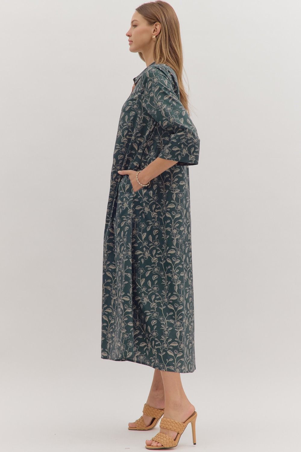 Contrast Collar Floral Maxi Dress