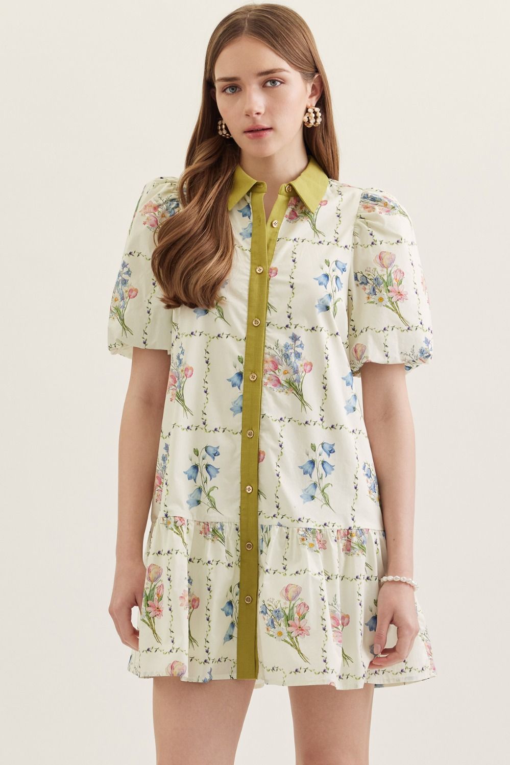 Contrast Collar Floral Mini Dress