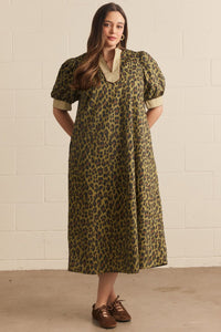 Contrast Collar Leopard Midi Dress