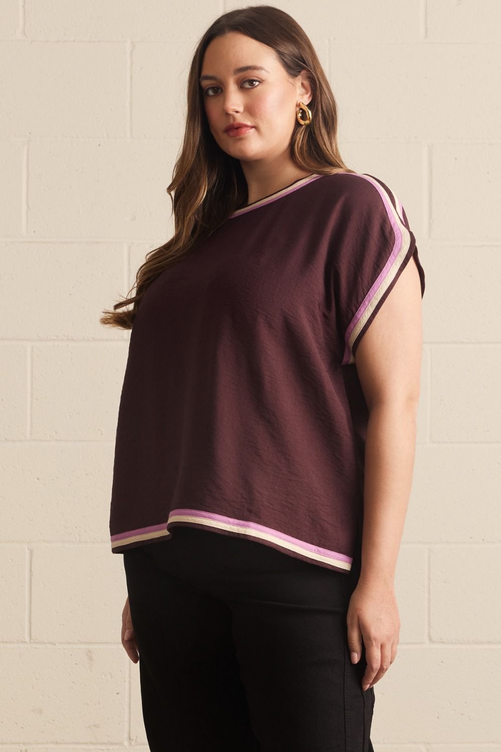 Solid Contrast Round Neck Top